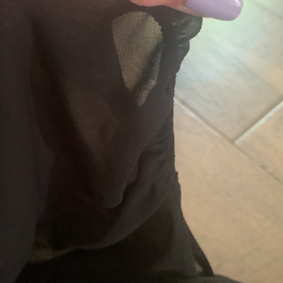 New black DYNAMITE blouse size large - Picture 3 of 8